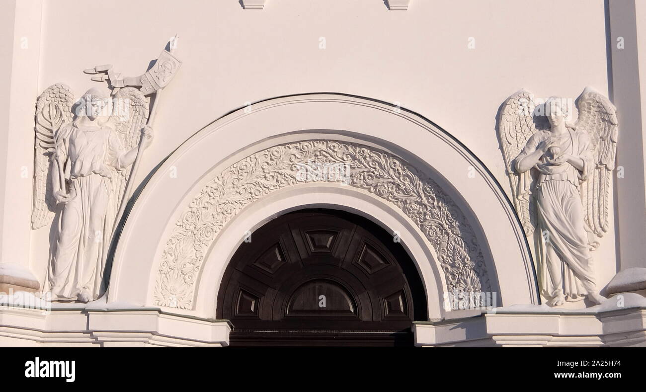 Äußere des St. Nikolaus Marine Kathedrale Eine große barocke Orthodoxe Kathedrale im westlichen Teil des Zentrums von Sankt Petersburg. Stockfoto