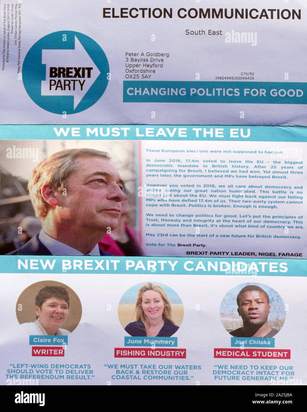 Nigel Farage Führer der Partei auf einem Brexit Brexit Partei Merkblatt für die Wahlen zum Europäischen Parlament 2019. Die Brexit Partei ist eine euroskeptische Partei im Vereinigten Königreich, die 2019 gebildet wurde. Stockfoto