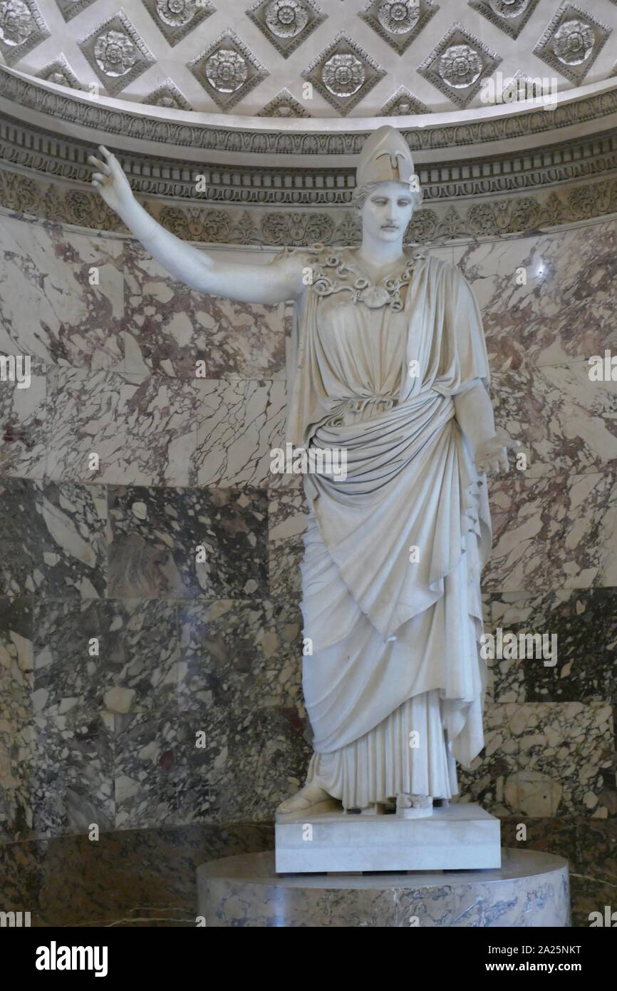 Das Athena von velletri Velletri pallas oder eine Art der klassischen Marmor Statue der Athene, das Tragen eines Helmes. Stockfoto