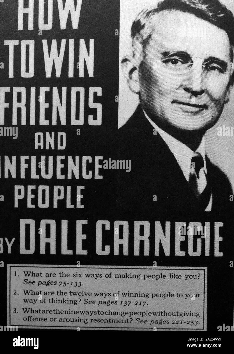 Wie man Freunde gewinnt und Menschen ist ein Buch von Dale Carnegie, 1936 geschrieben. Über 15 Millionen Exemplare weltweit verkauft und ist damit einer der meistverkauften Bücher aller Zeiten. Stockfoto