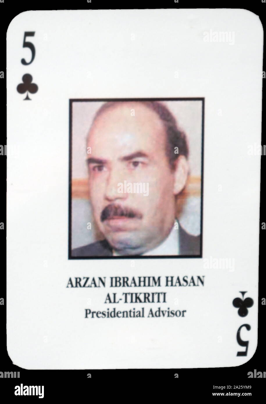 Die meisten - wollte irakische Spielkarten - arzan Ibrahim Hasan Al-Tikriti (Berater des Präsidenten). Das US-Militär entwickelte eine Reihe von Spielkarten zu helfen Truppe die meisten - die Mitglieder von Präsident Saddam Husseins Regierung während der Invasion 2003 im Irak zu identifizieren. Stockfoto