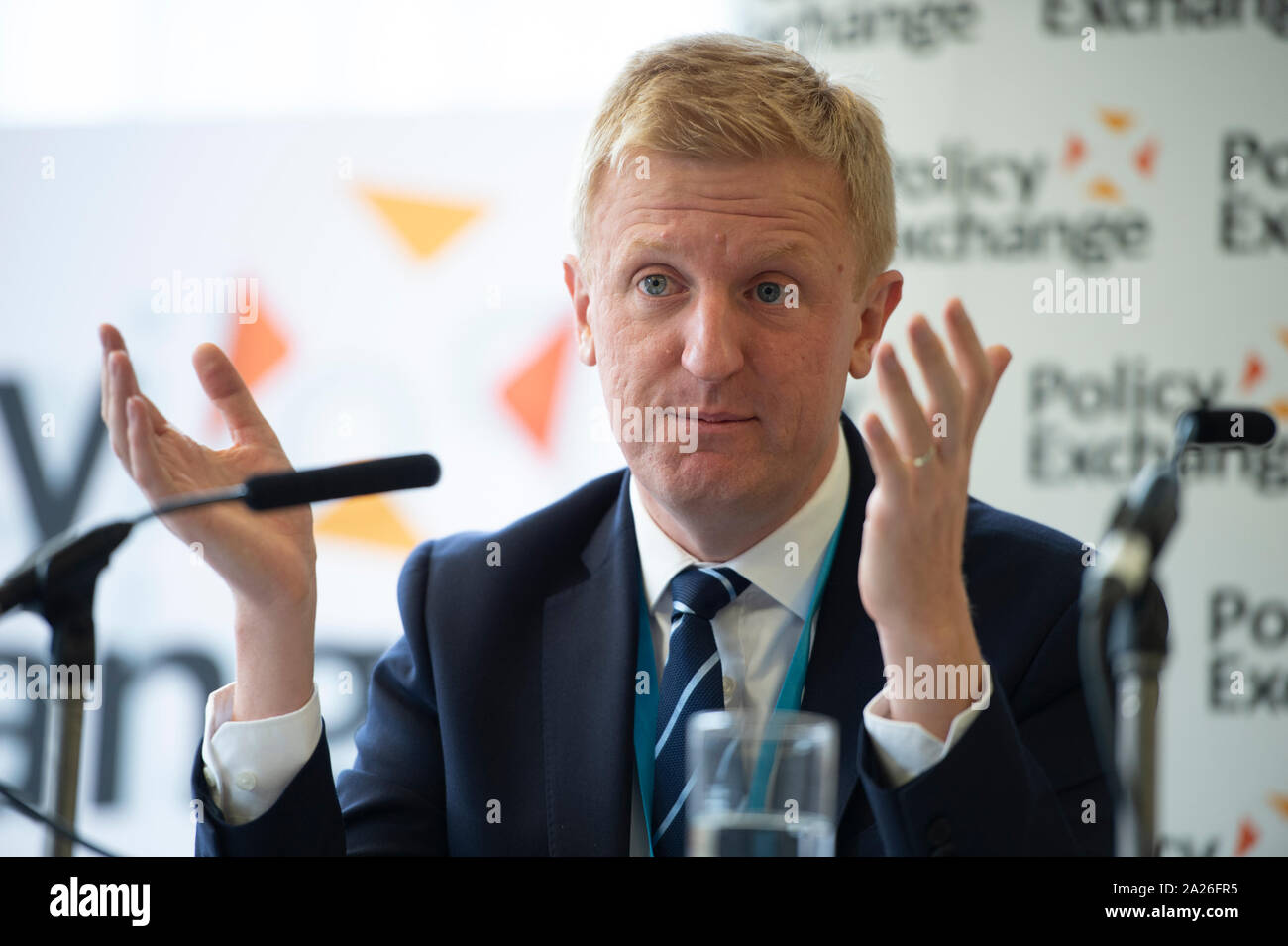 Manchester, Großbritannien. 1. Okt, 2019. Oliver Dowden MP, Minister für das Cabinet Office, spricht an der politischen Austausch und Inmarsat fringe Ereignis 'Wettbewerb auf dem Final Frontier: Umsetzung der Agenda des Ministerpräsidenten auf Platz 'Credit: Russell Hart/Alamy leben Nachrichten Stockfoto