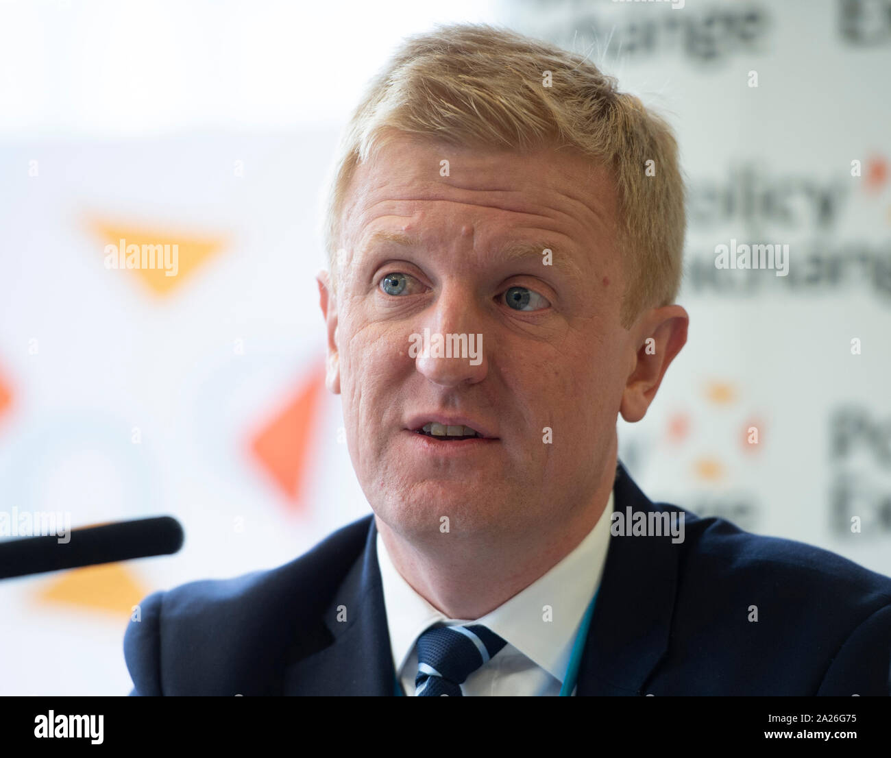 Manchester, Großbritannien. 1. Okt, 2019. Oliver Dowden MP, Minister für das Cabinet Office, spricht an der politischen Austausch und Inmarsat fringe Ereignis 'Wettbewerb auf dem Final Frontier: Umsetzung der Agenda des Ministerpräsidenten auf Platz 'Credit: Russell Hart/Alamy leben Nachrichten Stockfoto