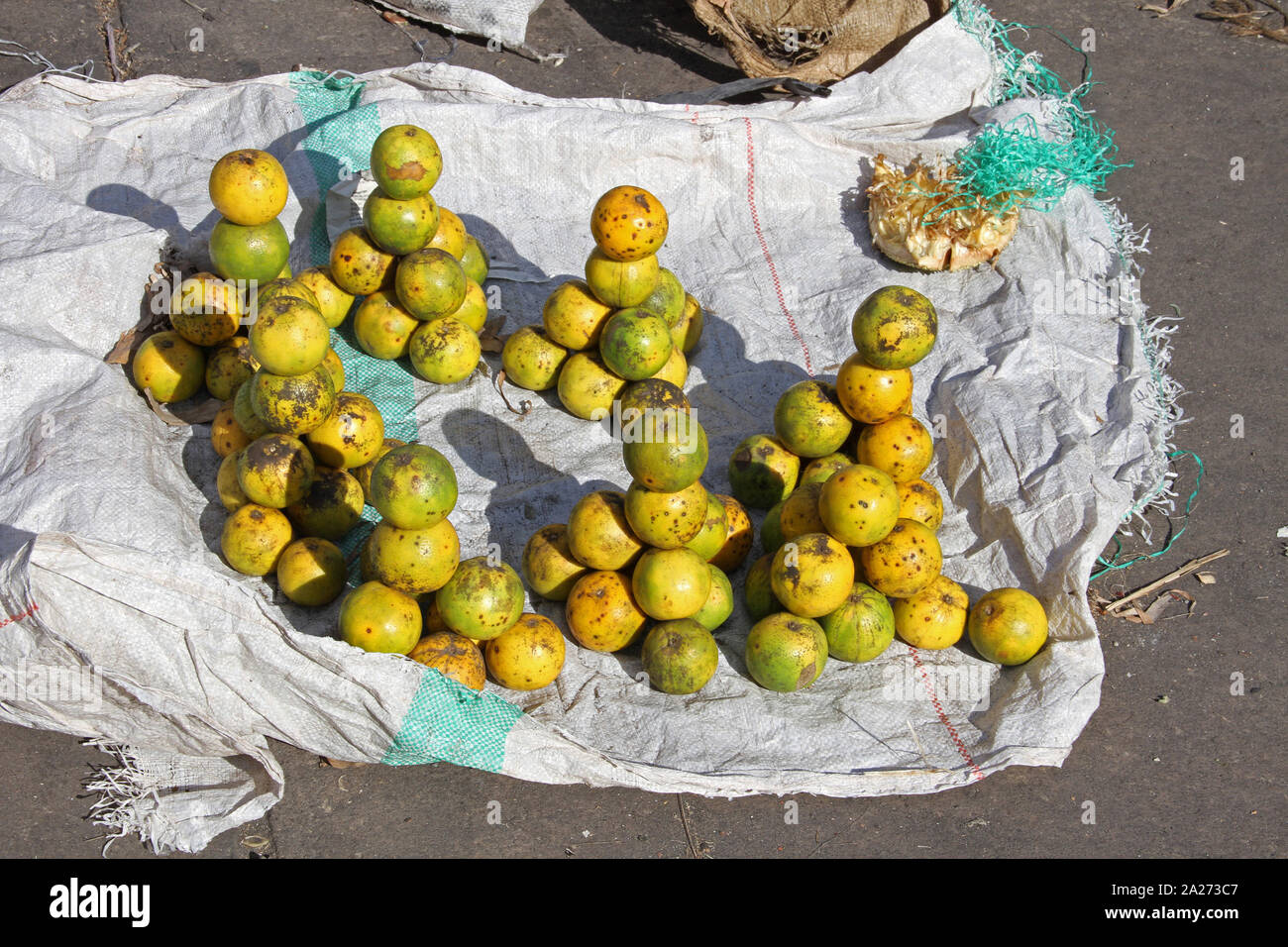 Bungo Obst für den Verkauf in Darajani Markt, Stone Town, Sansibar, Unguja Insel, Tansania. Stockfoto