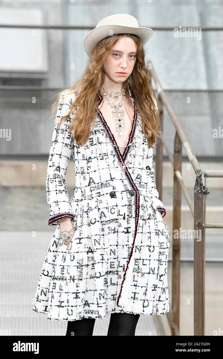 Paris, Frankreich. 01 Okt, 2019. CHANEL SS 20 Start- und Landebahn bei der Paris Fashion Week - Paris, Frankreich 01/10/2019 | Verwendung der weltweiten Kredit: dpa/Alamy leben Nachrichten Stockfoto
