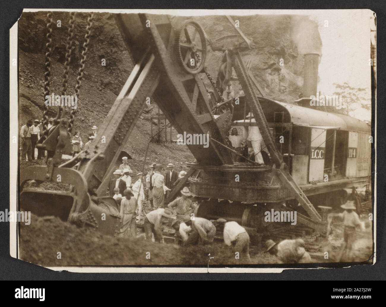 Pres Theodore Roosevelt auf Steam-powered graben Maschine beim Bau des Panamakanals Stockfoto
