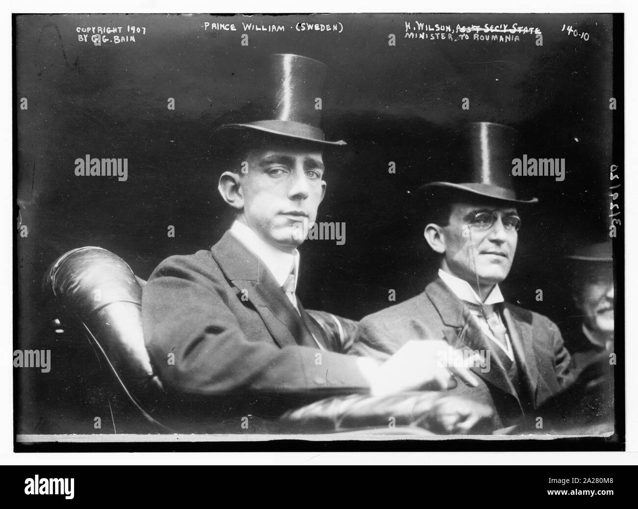 Prinz Wilhelm von Schweden und H. Wilson. Minister zu Rumänien, im Schlitten Stockfoto