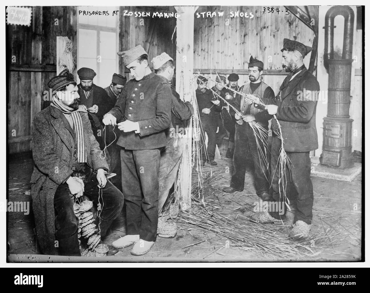 Gefangenen in Zossen Stroh Schuhe Stockfoto