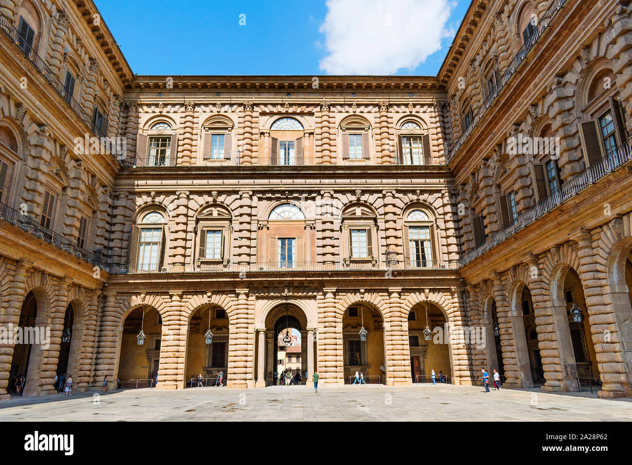 Der Innenhof im Palazzo Pitti Firenze, Pitti Palace Florenz, Toskana, Italien. Stockfoto