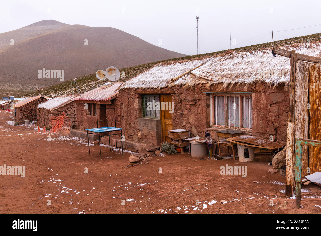Leichter Schneefall in den Anden Dorf Machuca, Höhe über 4.000 m, San Pedro de Atacama, Región de Antofagasta, Chile, Lateinamerika Stockfoto