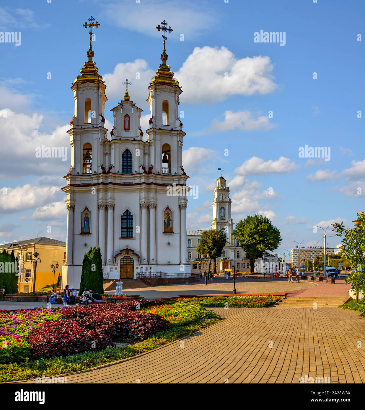 Suvorov Str., 2, Vitebsk, Belarus. 28.07. 2019 Kirche der Auferstehung auf dem Marktplatz, Orthodoxe Kirche in Witebsk. Es wurde im Jahr 2009 auf. Stockfoto