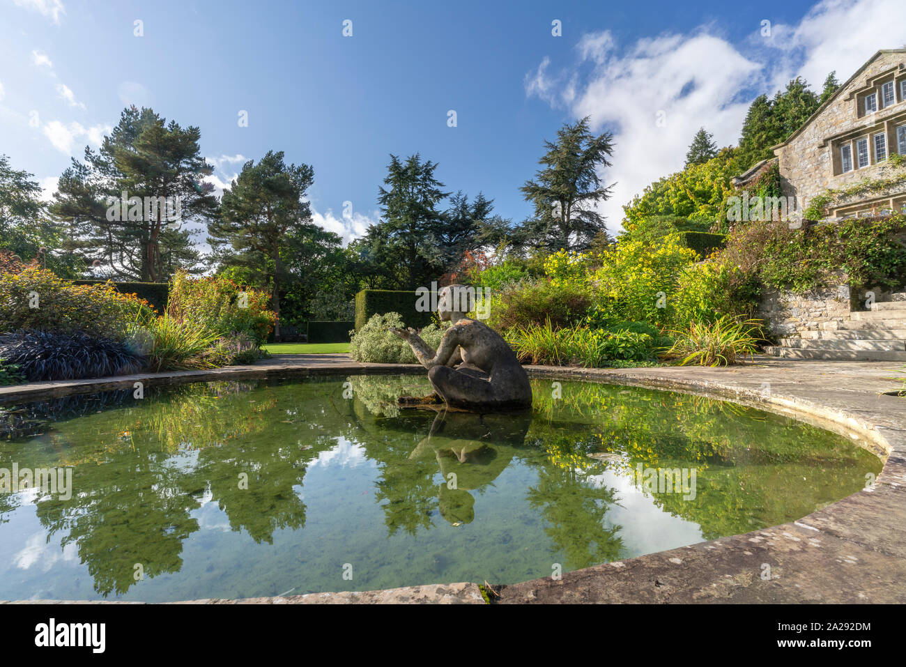 Parcevall Halle Hügel Garten und denkmalgeschützten Halle bei Skyreholme, Appletreewick, Wharfedale, die Yorkshire Dales, Großbritannien Stockfoto