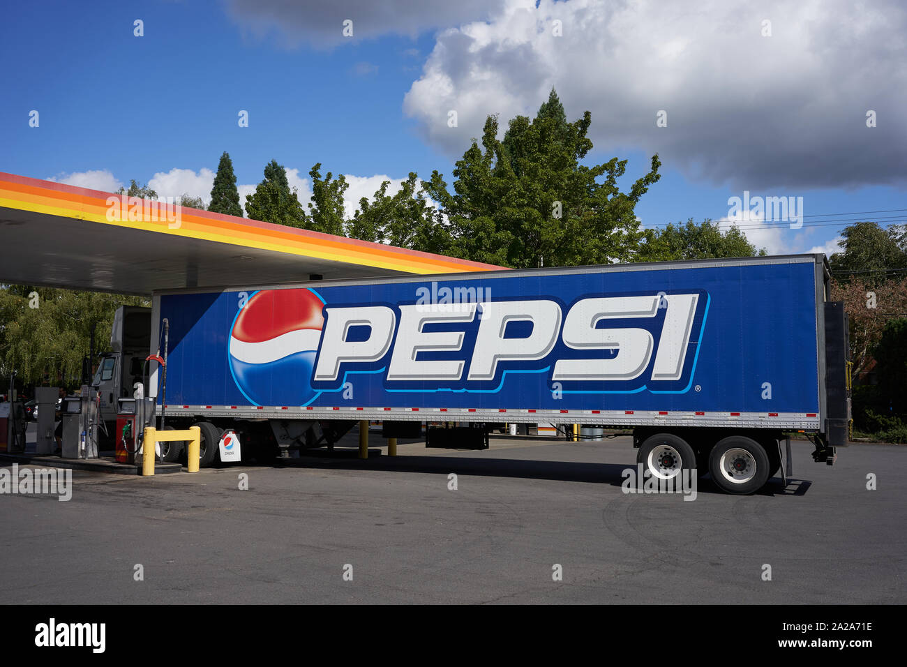 Tigard, Oregon, USA - Sep 24, 2019: ein Pepsi Lieferwagen. Stockfoto