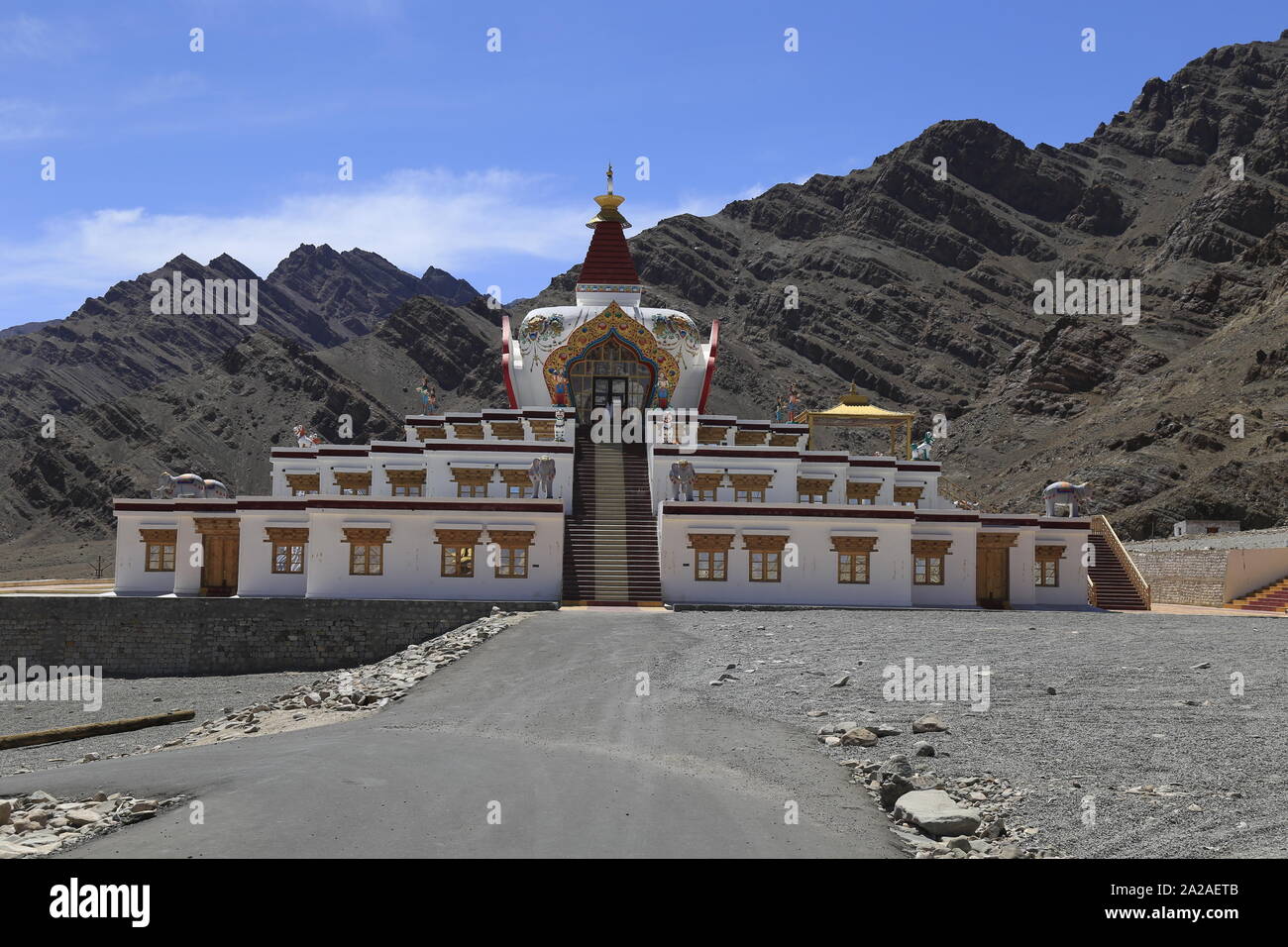 Shapti Stupa von buddhistischen Bhikshu/Mönch Gyomyo Nakamura, Leh, Ladakh, Indien Stockfoto