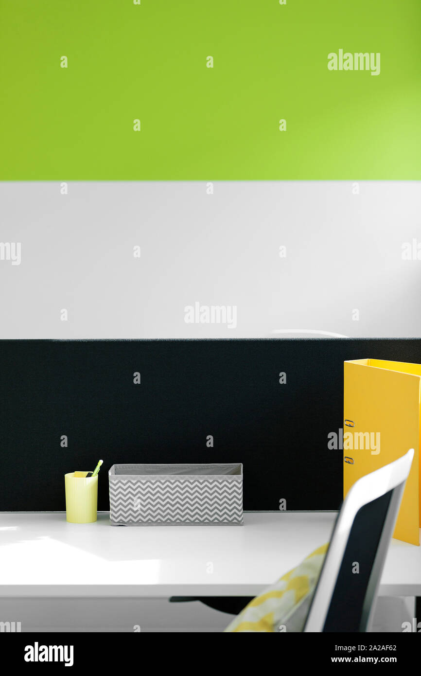Modernes Design Office mit Stühlen und Datei Bindemittel Stockfoto