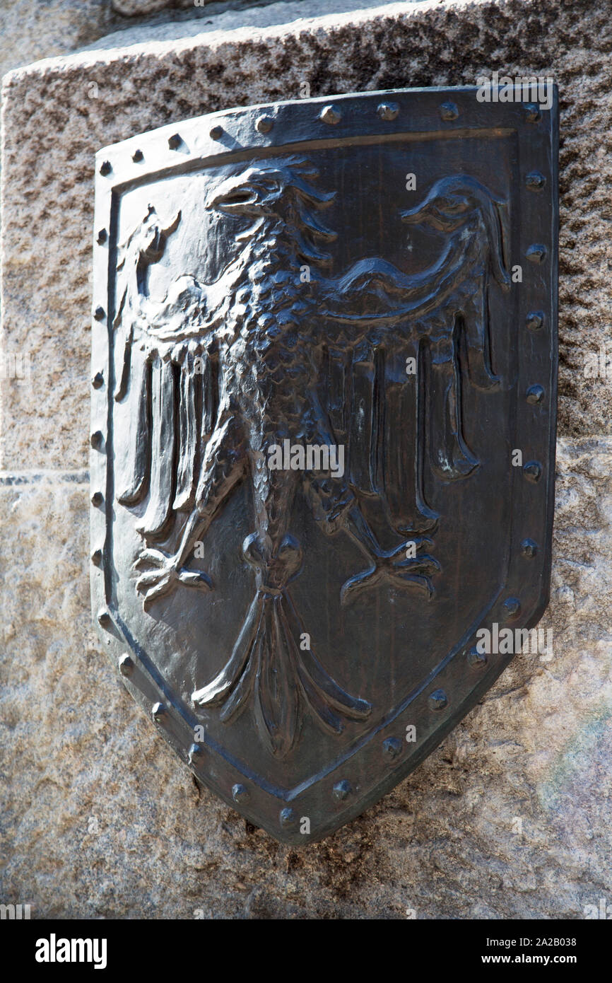 Wappen. Die grunwald Denkmal des Königs von Polen Władysław II Jagiełło (1352 - 1434) am Matejko Platz, Krakau, Polen Stockfoto