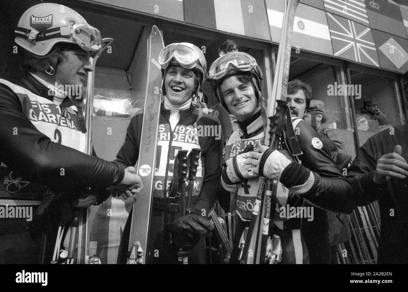 Die Alpine Ski-WM in Val Gardena zwischen 7.2.1970 und 15.2.1970, und er hatte die nur Wm so weit, deren Ergebnisse die Alpine Ski WM enthalten. Foto der Sieger Bernhard Russi aus der Schweiz (Mitte), der das Rennen gewann gegen Karl Cordin aus Österreich (links) und der australischen Malcolm Milne (rechts). Stockfoto