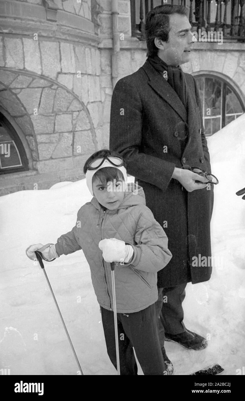 Cyrus Reza Pahlavi (li.), Sohn von Schah Mohammad Reza Pahlavi und