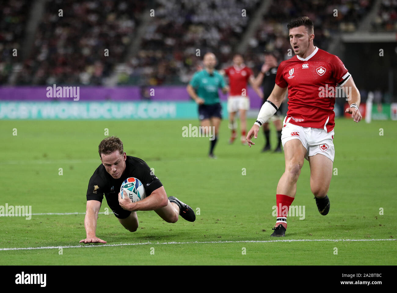 Neuseelands Brad Weber Kerben 9. Versuchen Sie, seine Seite während der 2019 Rugby Wm Stadion in Oita, Japan. Stockfoto