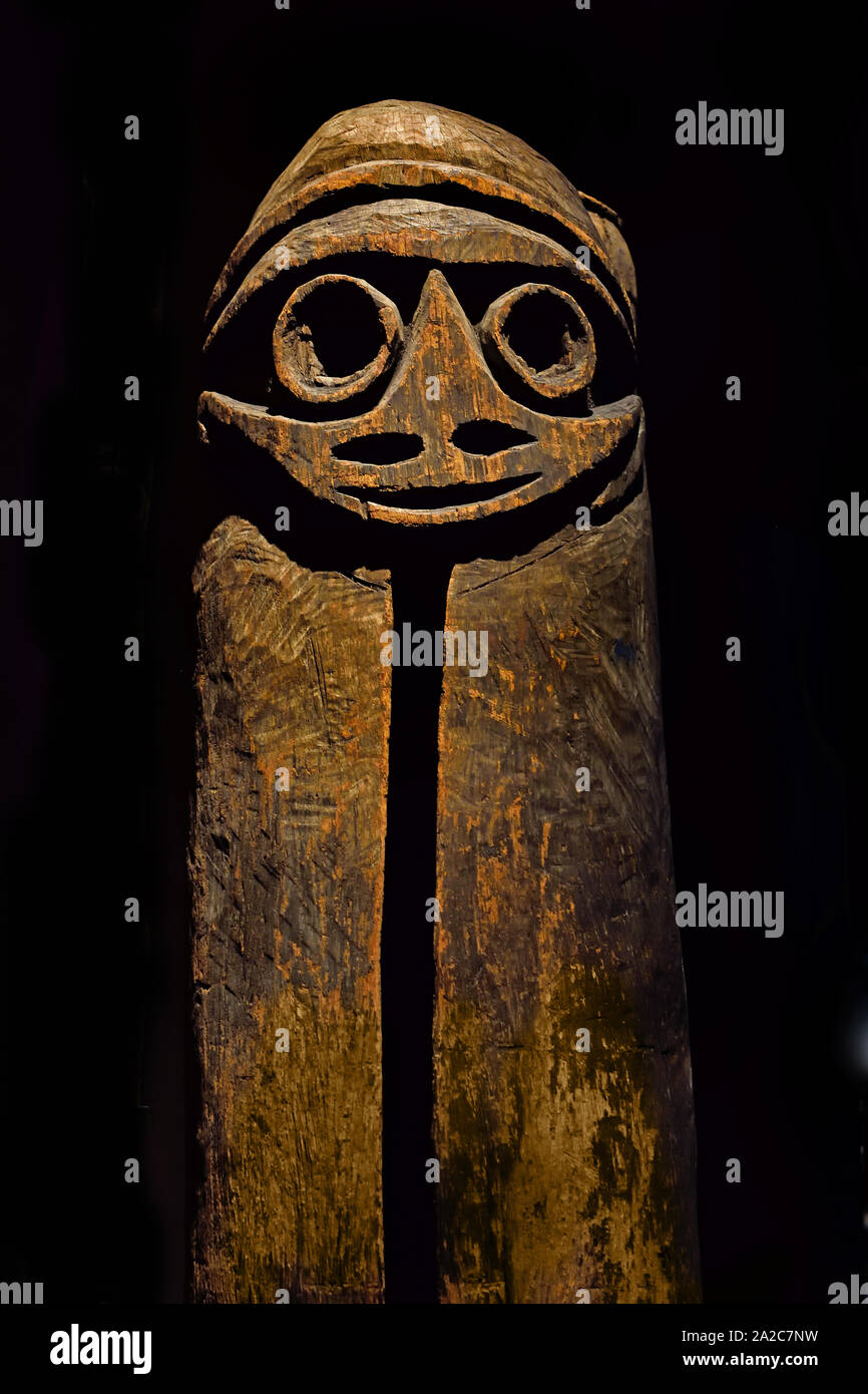 Slitwood Drum Musical Musik Instrument mid-20th Jahrhundert Bevölkerung kleinen Nambas Dorf Wormiall Ozeanien - melanesien - Vanuatu - Malampa - Malekula (Insel) - Matanavat - malua Bay Stockfoto