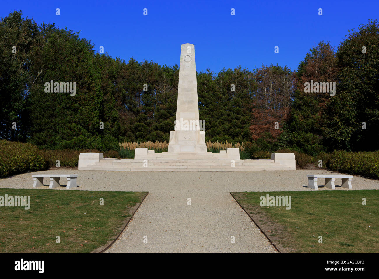 Obelisk an der Neuseeland Memorial Park zu Ehren des Neuseeland Division, die in der Schlacht von Messines gekämpft (Juni 1917) in Messines, Belgien Stockfoto