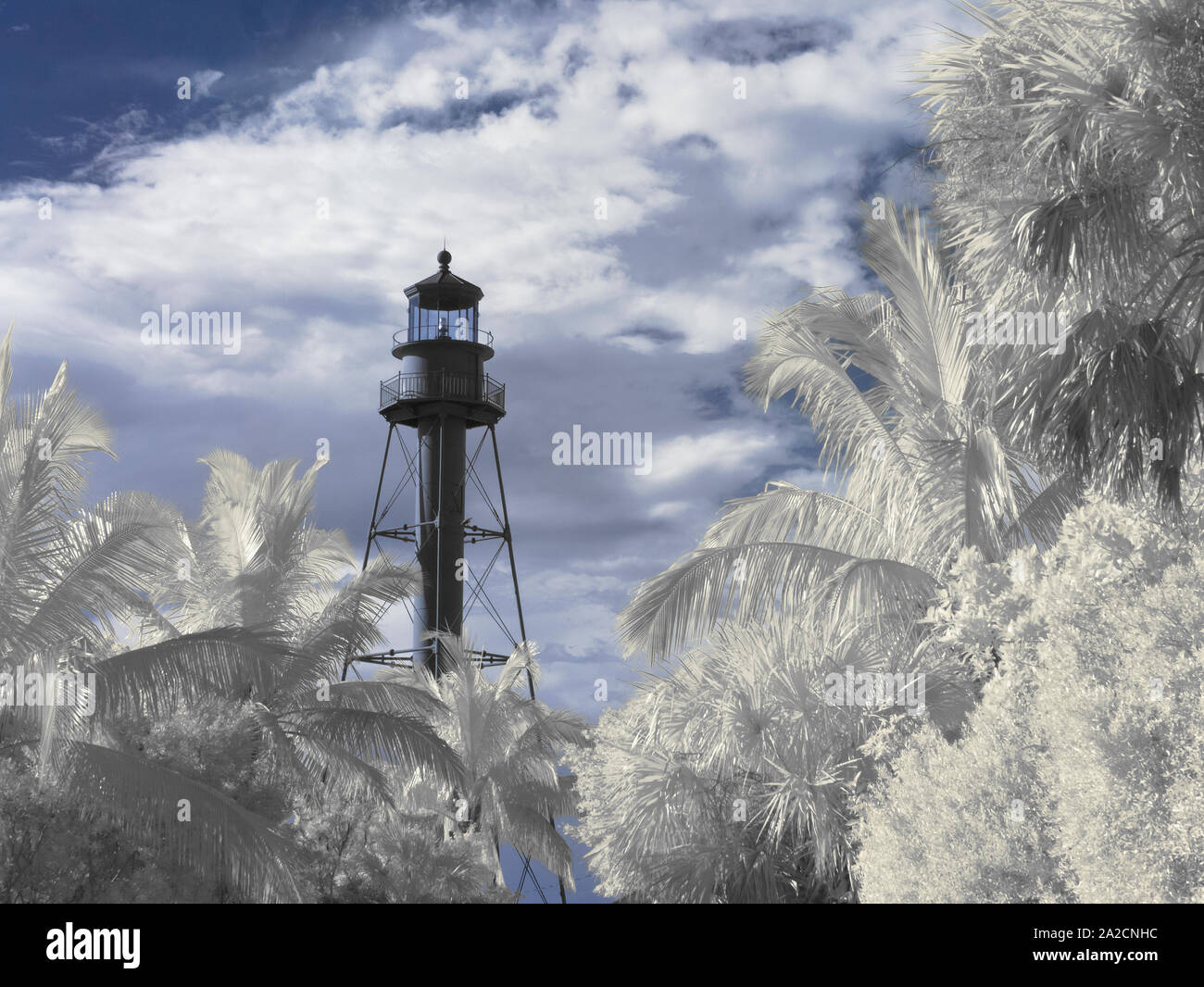 Sanibel Island Florida Leuchtturm mit Infrarot a Red-Kamera aufgenommen und verarbeitet für falsche Farben Stockfoto
