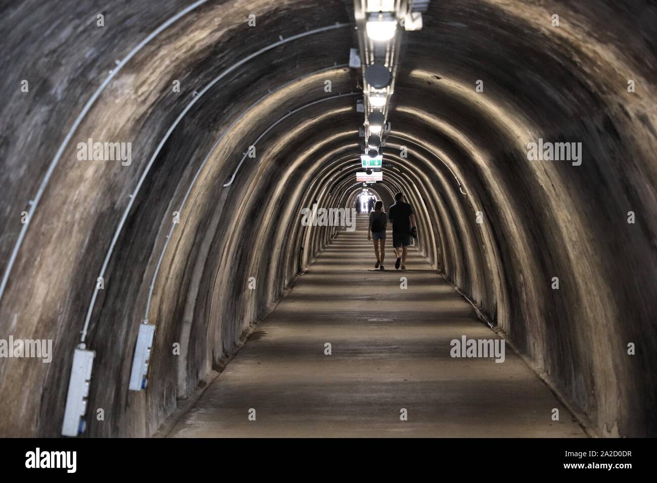 Stadt Zagreb in Kroatien. Gric Tunnel für Fußgänger. Stockfoto