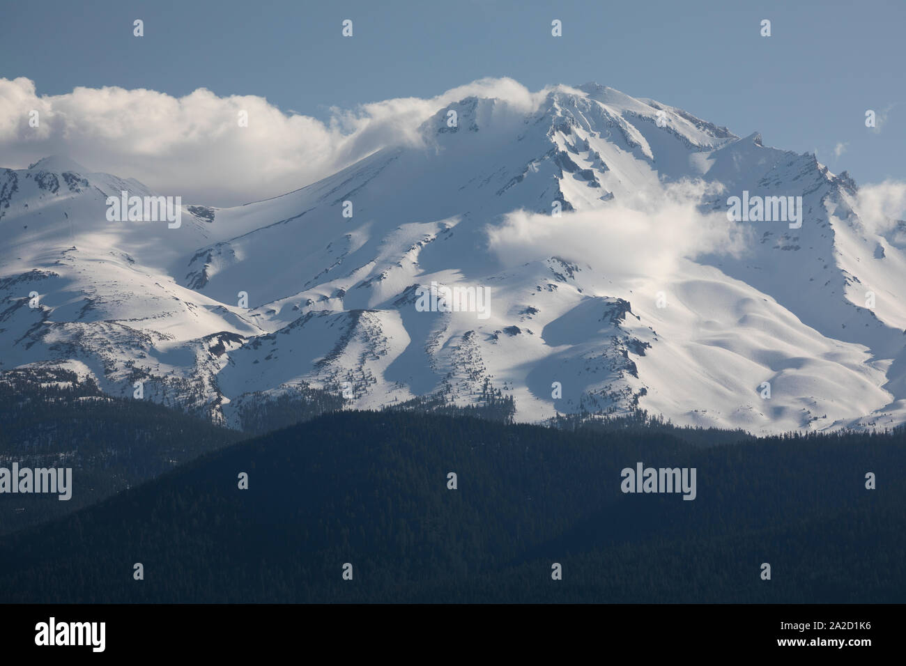 Blick auf den Mount Shasta, Siskiyou County, Kalifornien, USA Stockfoto