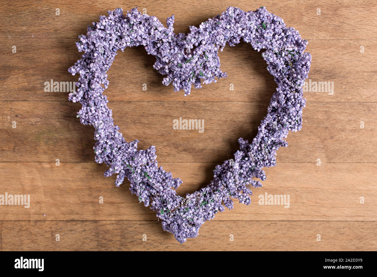 Frischem Lavendel in Herz-Form-design Stockfoto