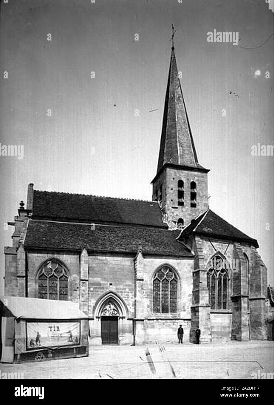 Eglise Saint-Georges-Ensemble sud-du-Tertre - Médiathèque de l'architecture et du patrimoine - Stockfoto