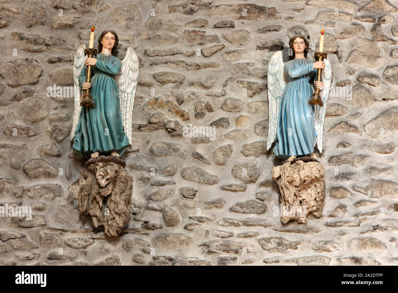 Anges. Eglise Saint-Jean Baptiste. Megève. Haute-Savoie. Frankreich. /Engel. Kirche von Saint Jean Baptiste. Megeve. Haute-Savoie. Frankreich. Stockfoto