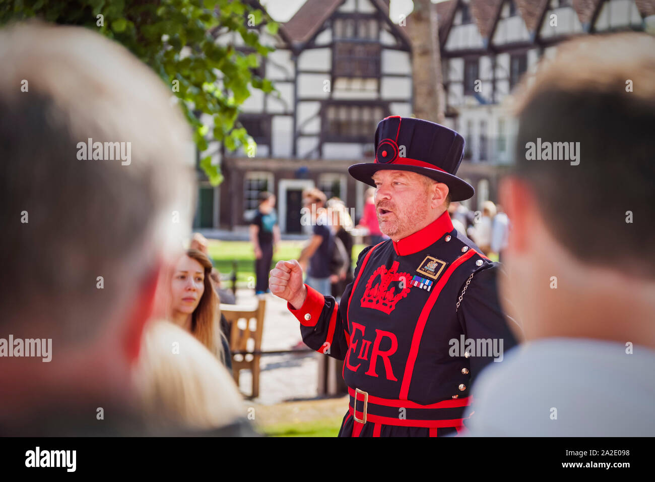 Beefeaters im Tower von London Stockfoto