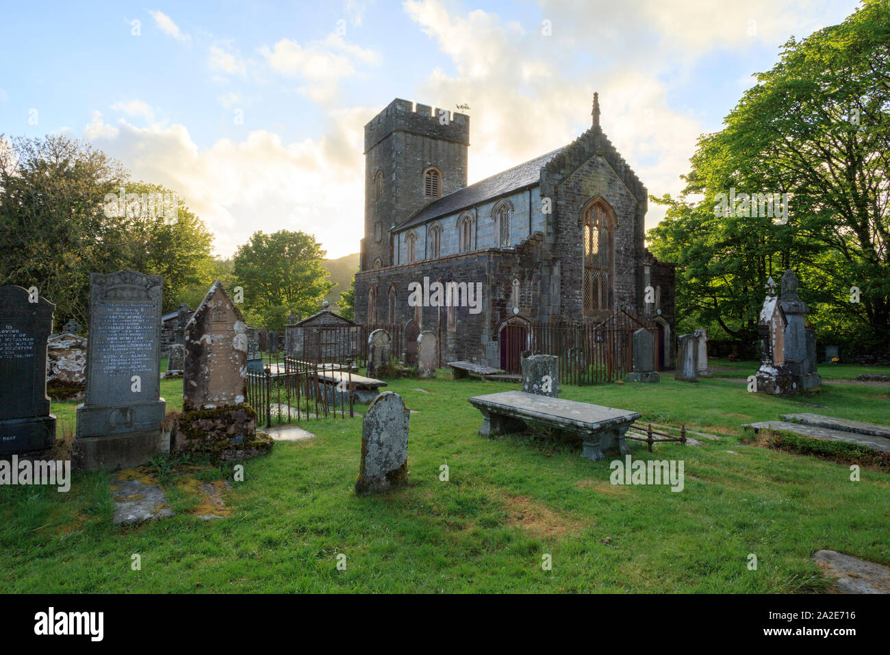 Kilmartin Pfarrkirche und Friedhof, Argyll, Schottland Stockfoto