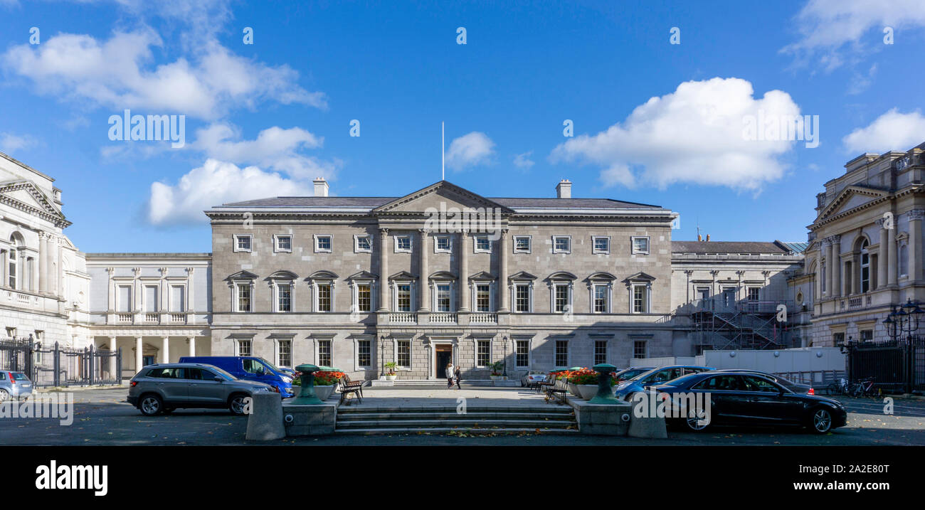 Leinster House, Kildare Street, dem Sitz des Oireachtas, das Parlament von Irland. Stockfoto