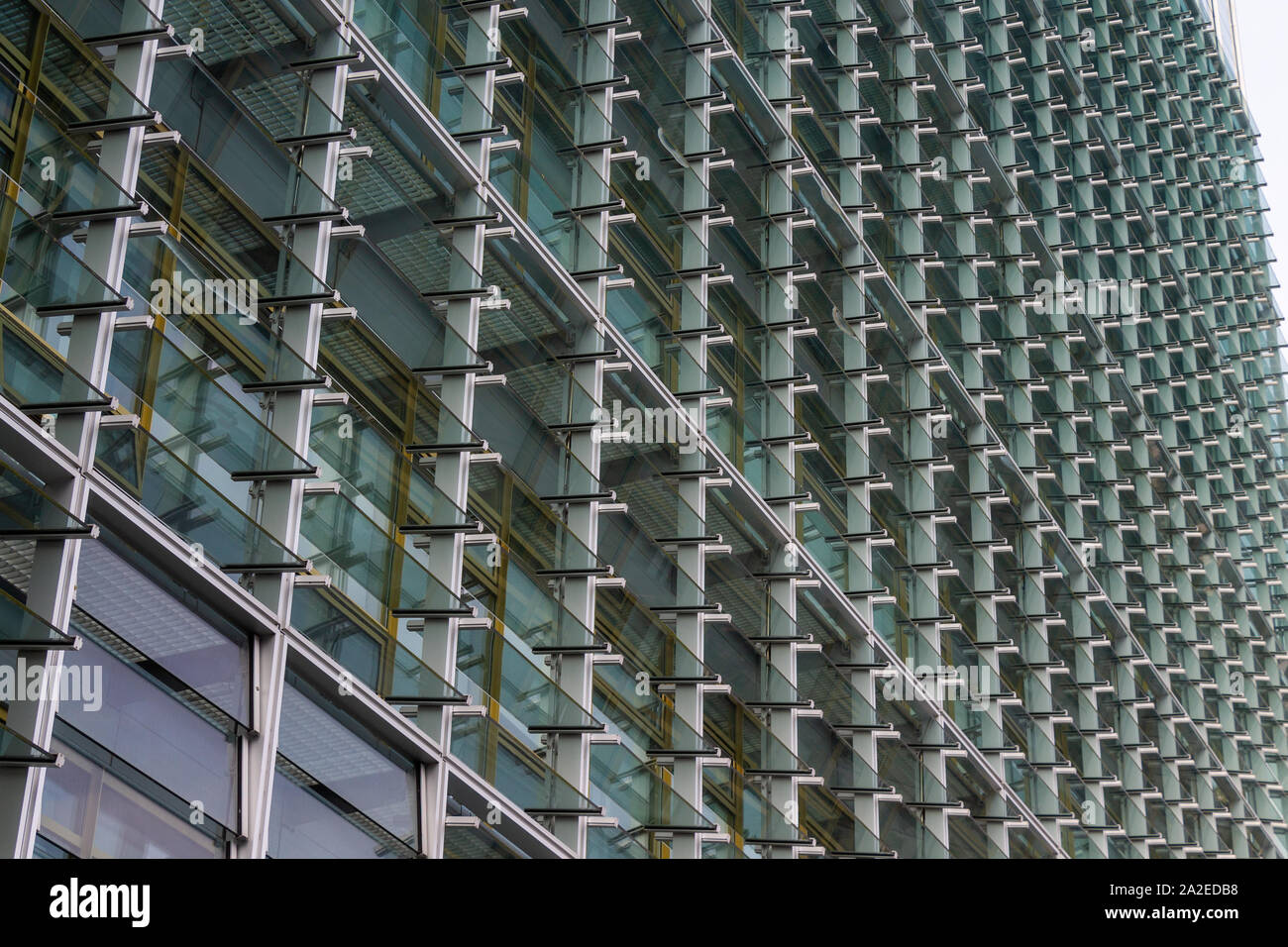 Cork County Hall Gebäude mit Kühlschlitzen Glas Fassadenverkleidung mit Regelautomatik Stockfoto