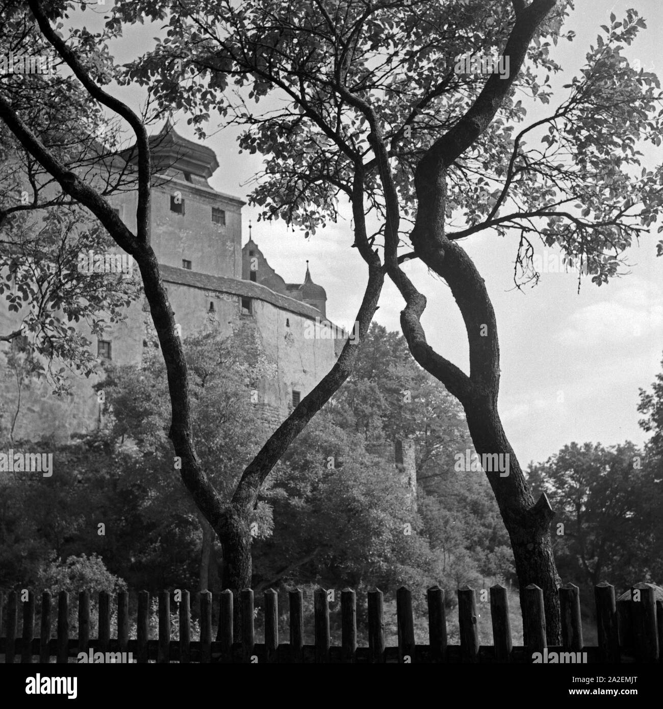 Blick auf die Burg Harburg in Schwaben, Deutschland 1930er Jahre. Blick auf die Burg Harburg, Deutschland 1930. Stockfoto