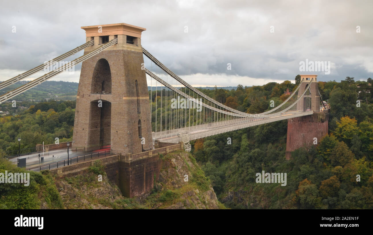 Die berühmten Clifton Suspension Bridge die Avon Gorge Kreuzung in Bristol, England, Großbritannien Stockfoto
