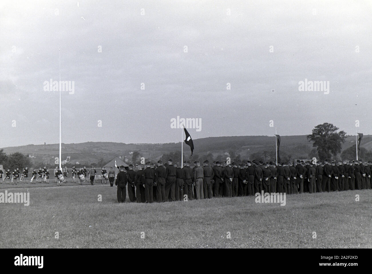 Schüler und Ausbilder der Napola Naumburg bei einem Sportwettkampf, Deutsches Reich 1941. Schüler und Lehrer des NaPolA Naumburg zu einem sportlichen Wettkampf, Deutschland 1941. Stockfoto