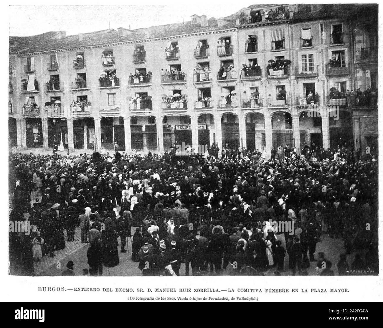 Entierro de Manuel Ruiz Zorrilla, La comitiva fúnebre en la Plaza Mayor de Burgos. Stockfoto