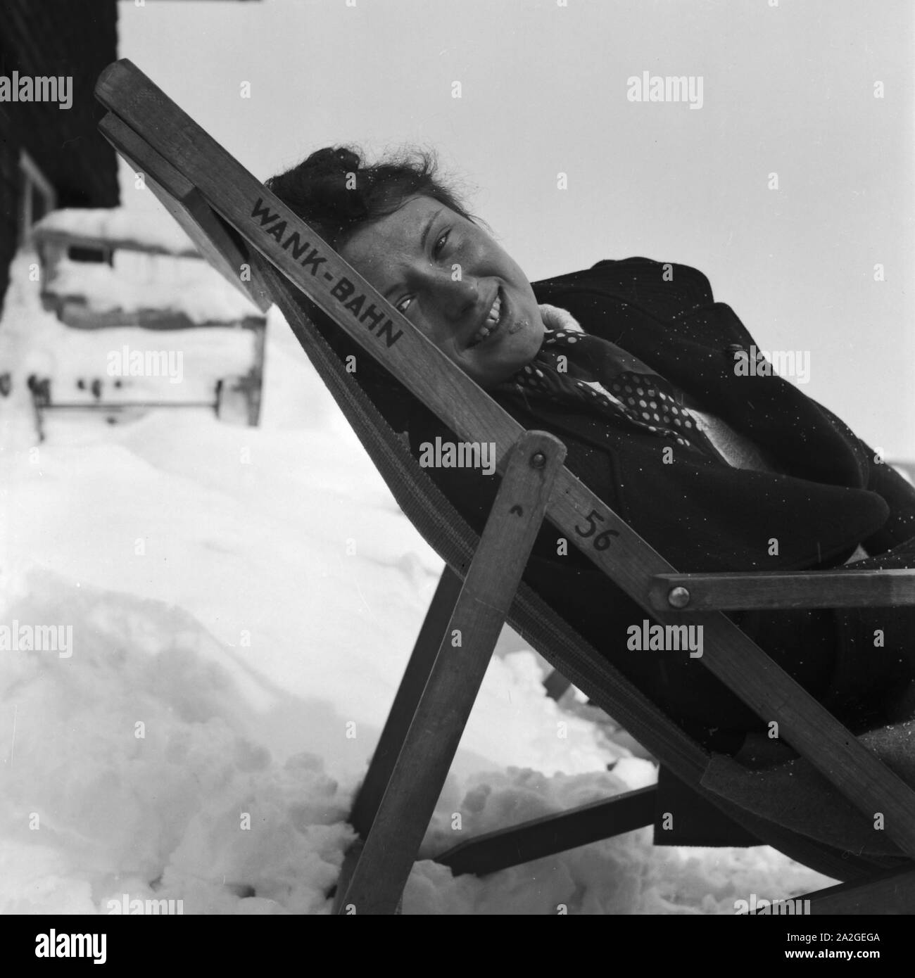 Skiausflug Nach Immenstadt Im Allgäu, Deutschland 1930er Jahre. Skiurlaub in Immenstadt im Allgäu Bereich, Deutschland der 1930er Jahre. Stockfoto