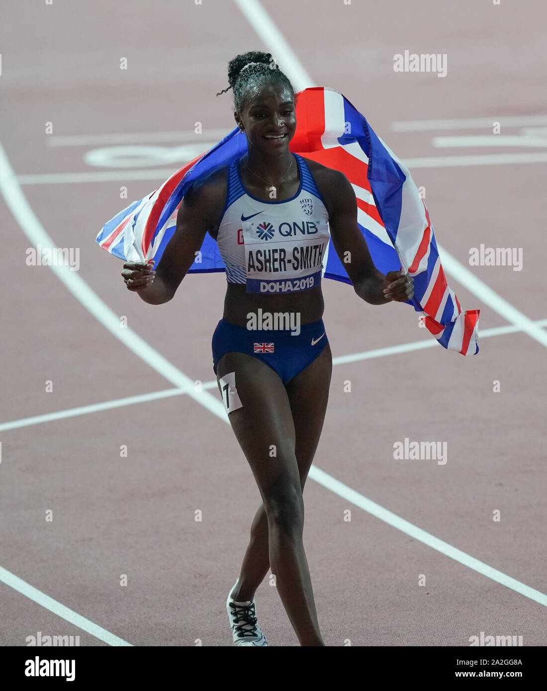 Doha, Katar. 02 Okt, 2019. Dina Asher-Smith gewinnt 200 m Goldmedaille bei den IAAF Weltmeisterschaften im Khalifa International Stadium. Credit: SOPA Images Limited/Alamy leben Nachrichten Stockfoto