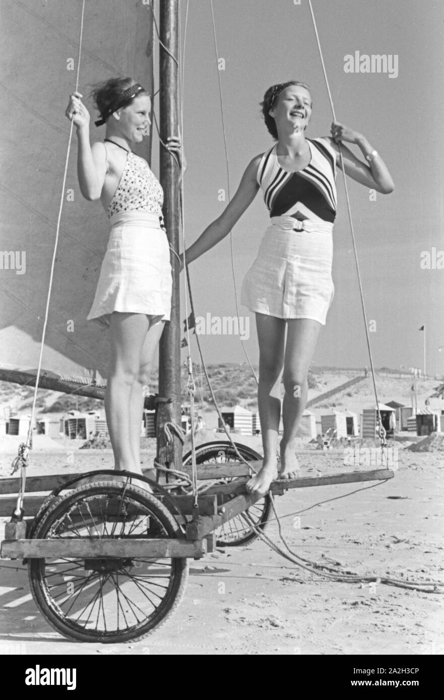 Sommerferien auf der Nordseeinsel Juist, Deutsches Reich 30er Jahre. Sommer Urlaub auf der Nordsee Insel Juist, Deutschland 1930. Stockfoto