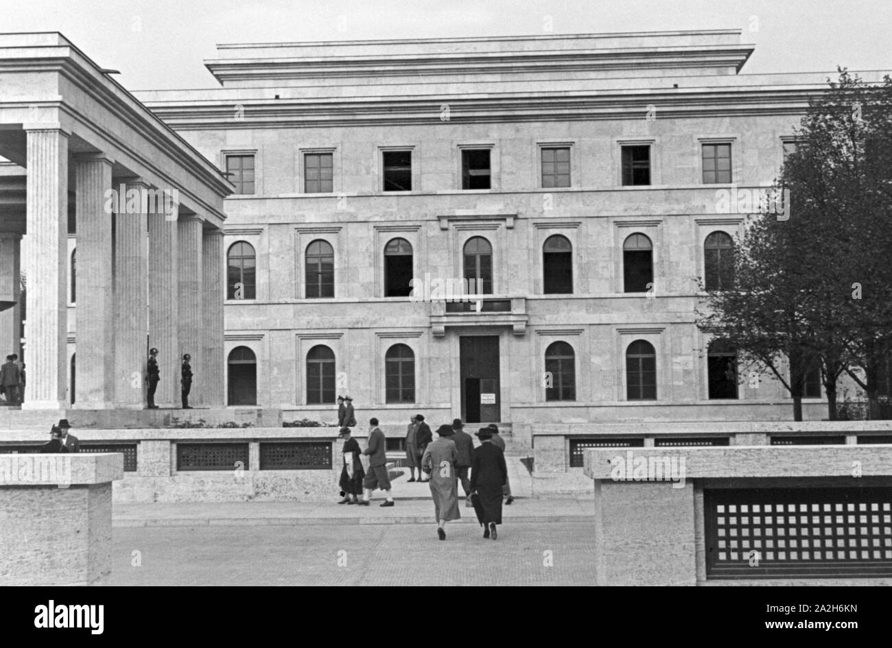 Das braune Haus in München, Deutschland 1930er Jahre. Nsdap Hauptsitzt 'Baunes Haus" in München, 1930. Stockfoto