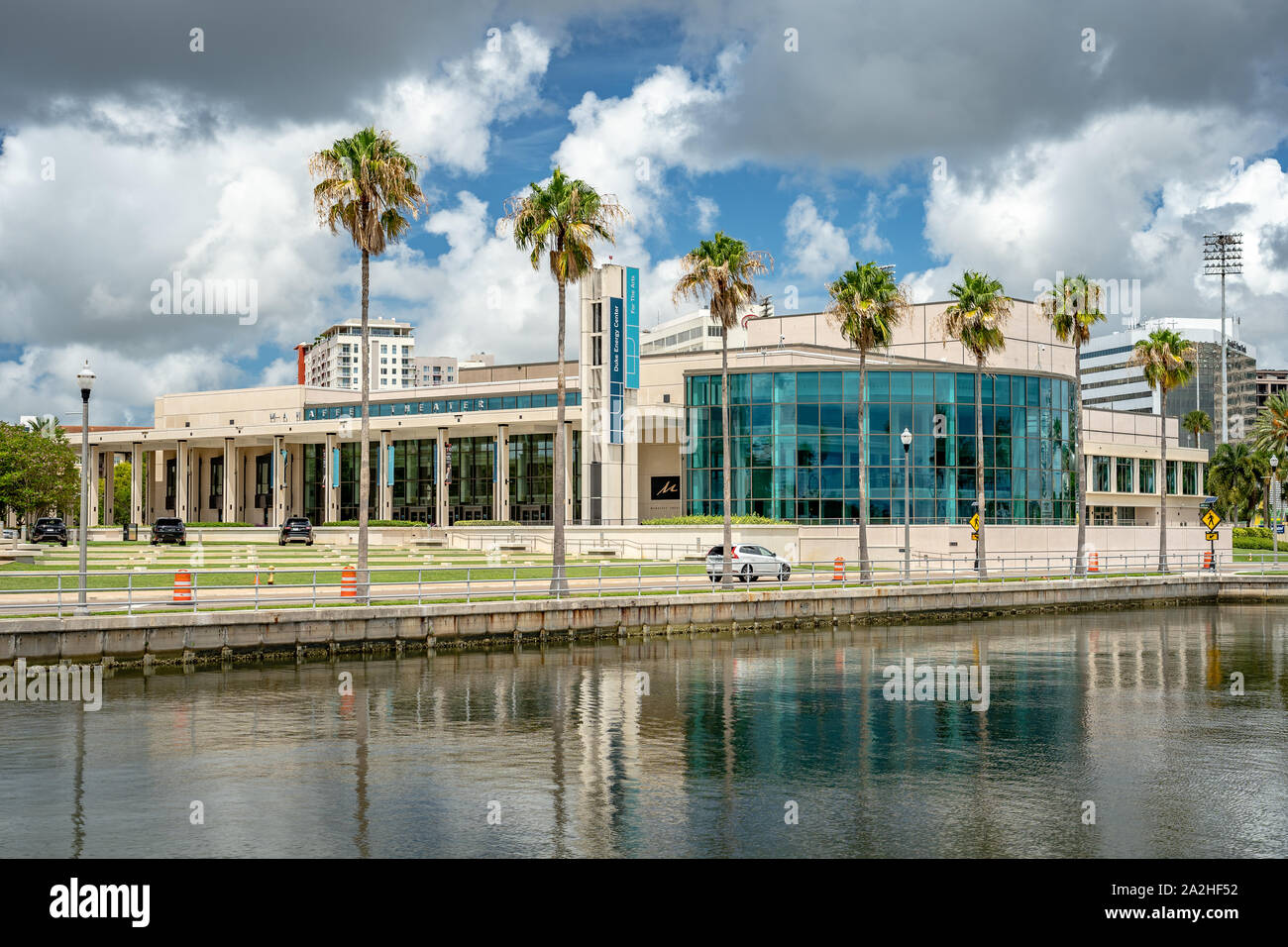 St. Petersburg, Florida, USA - Duke Energy Center für die Künste - Mahaffey Theater Stockfoto