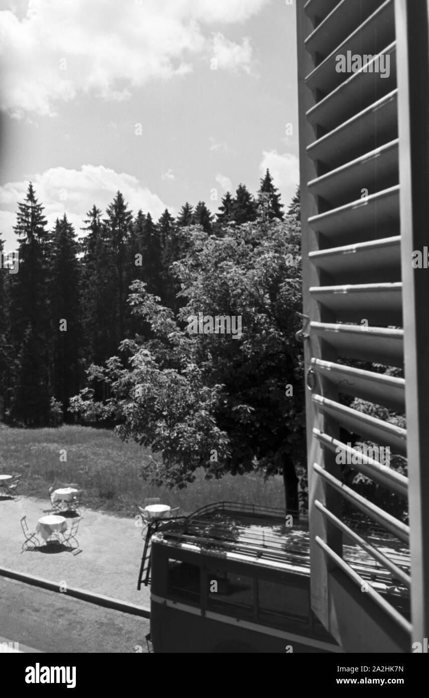 Ein Ausflug in den Erholungsort Ruhestein im Schwarzwald, Deutsches Reich 30er Jahre. Ein Ausflug in den Kurort Ruhestein im Schwarzwald, Deutschland 1930. Stockfoto