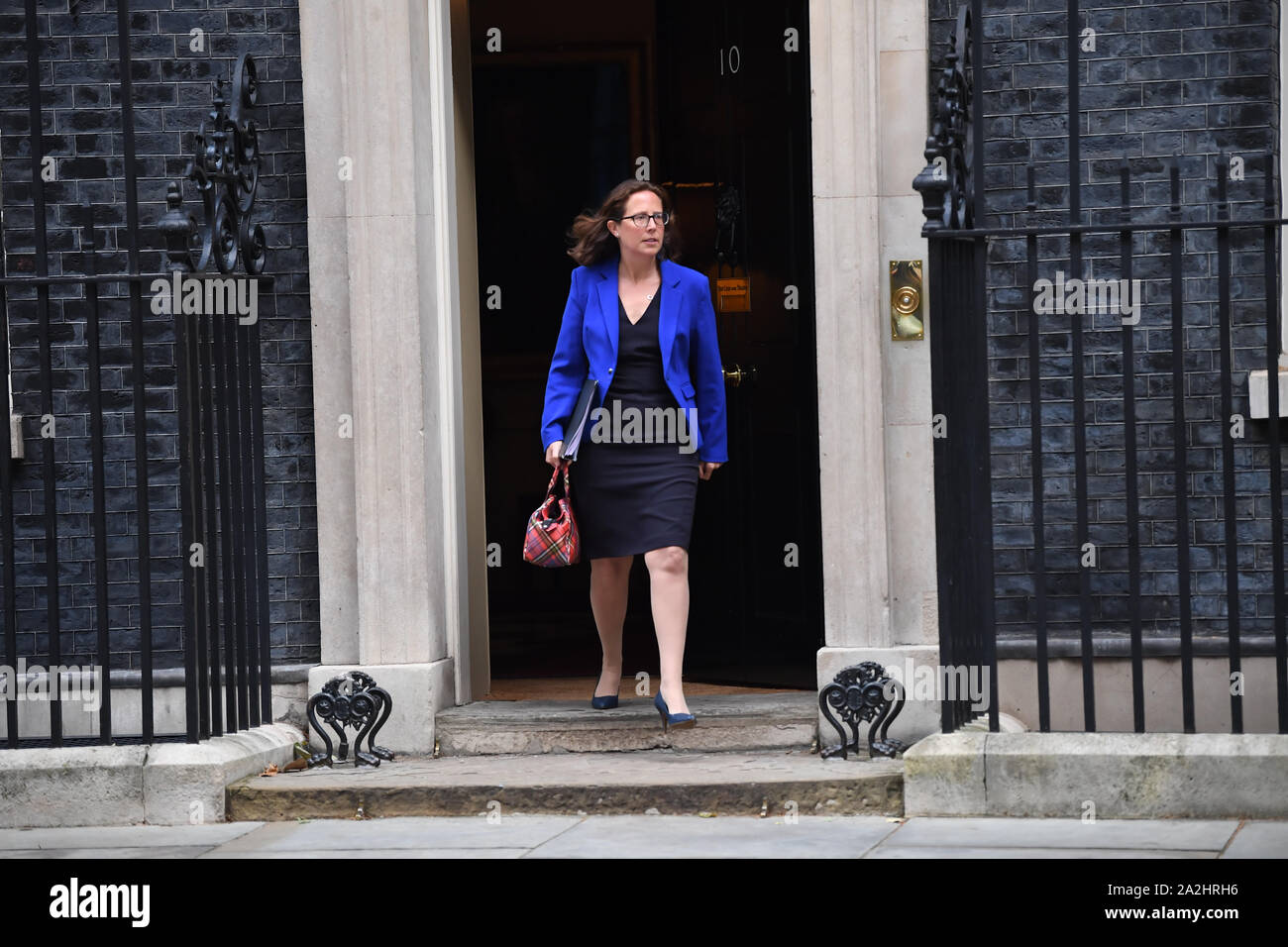 Führer des Oberhauses Baroness Evans von Bowes Park einer Kabinettssitzung am 10 Downing Street, London verlässt. Stockfoto