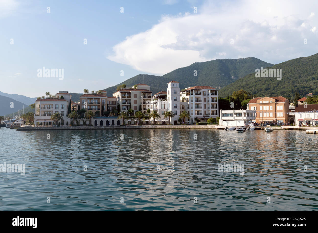 Die Waterfront Häuser in einem Tivat, Montenegro Stockfoto