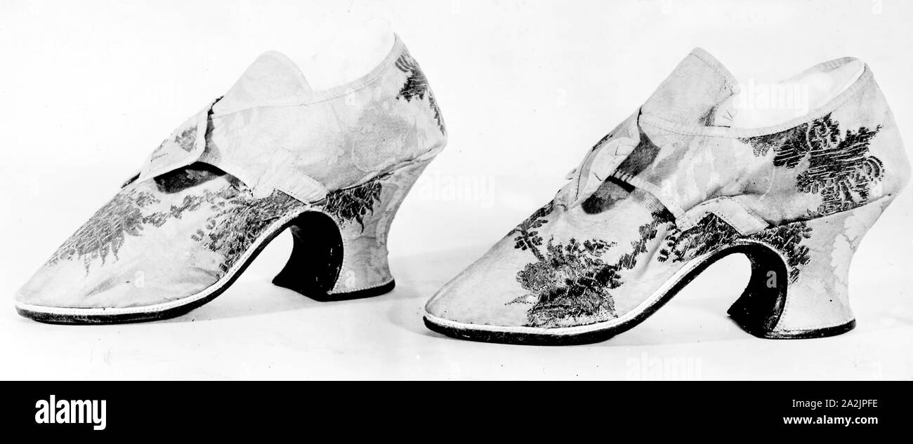 Paar Schuhe, c 1750 s, England, Leder, Seide, damast Leinwandbindung, Brokatartige Stockfoto
