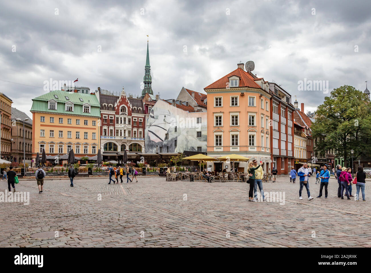 Menschen zu Fuß in Doma Laukums, (gedacht), Riga, Lettland