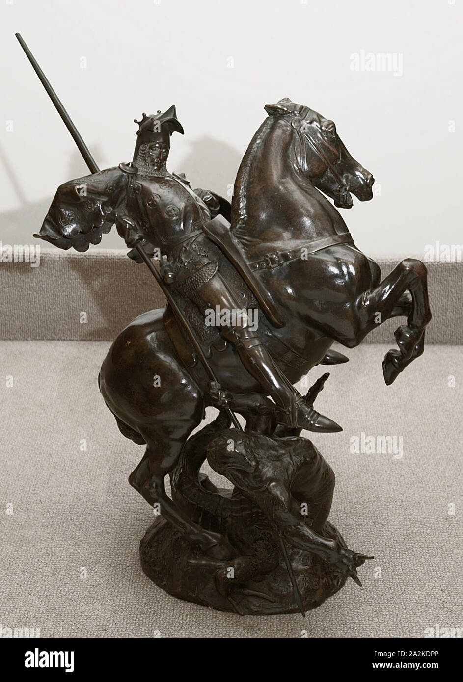 Saint George Slaying Dragon 1871, Emmanuel Frémiet, Französisch, 1824-1910, Frankreich, Bronze, 49,9 × 26,7 × 22,2 cm (20 1/8 x 10 1/2 x 8 3/4 in Stockfoto